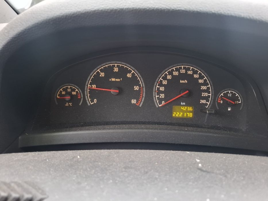OPEL Vectra 2008 — imagine 2
