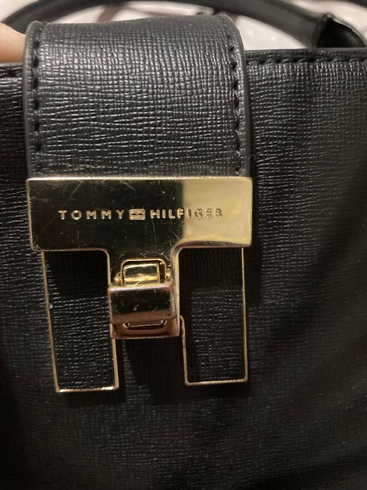 Дамска чанта Tommy Hilfiger