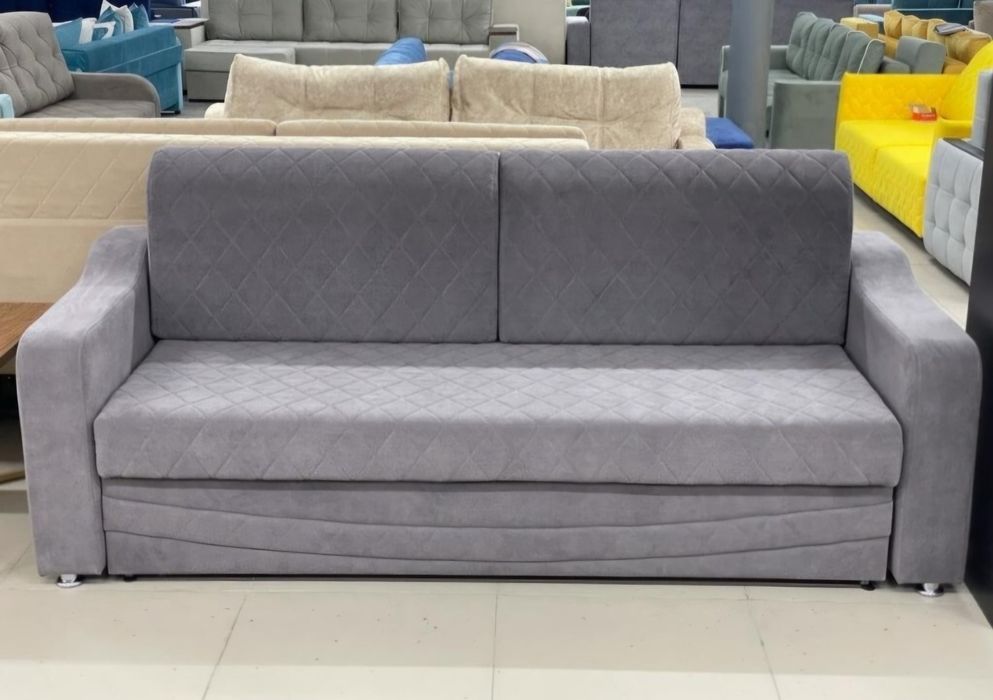 Продам диван ,  б/ у 1 год