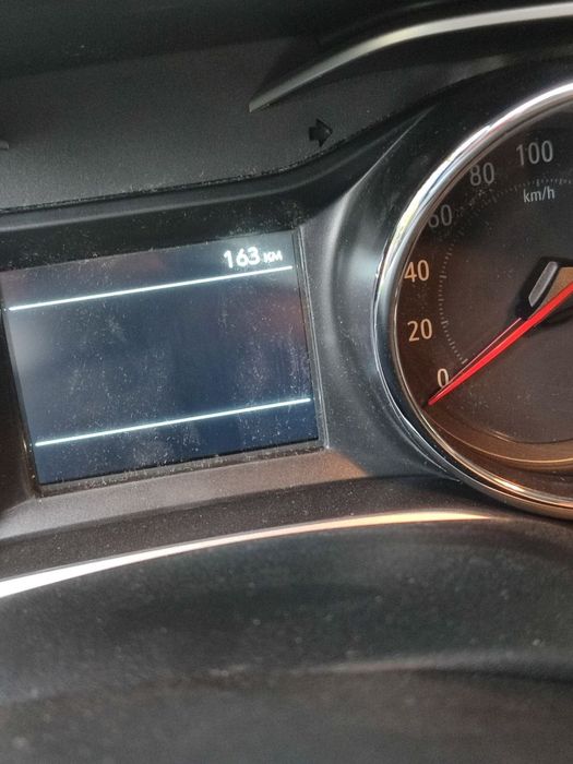 Tracker tuebo Yengi bez prabeg