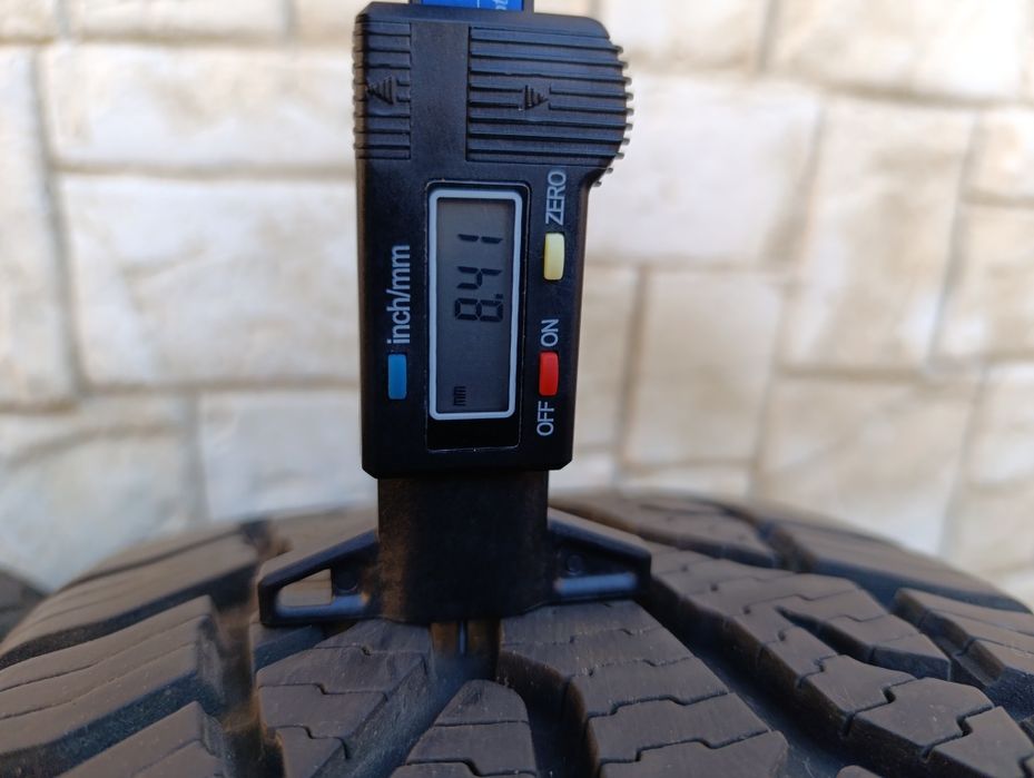 Всесезонни гуми Uniroyal 215/45/16 dot 2024