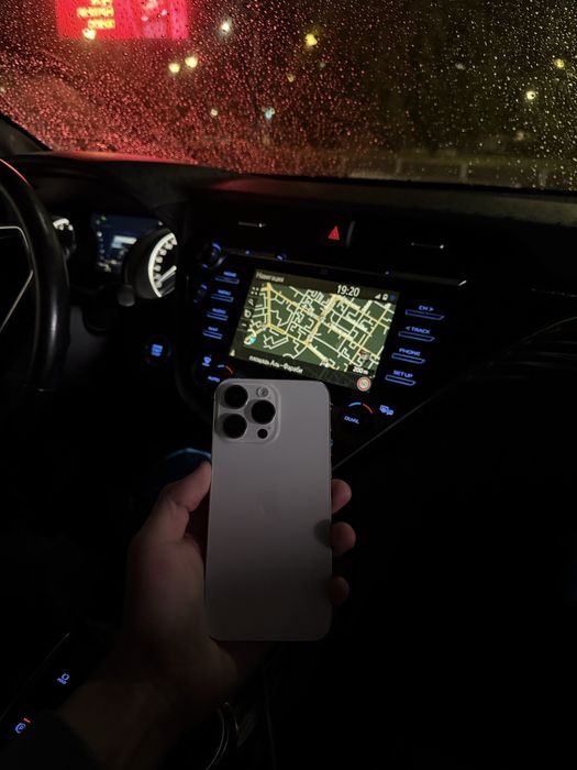 Iphone 15 pro max 512