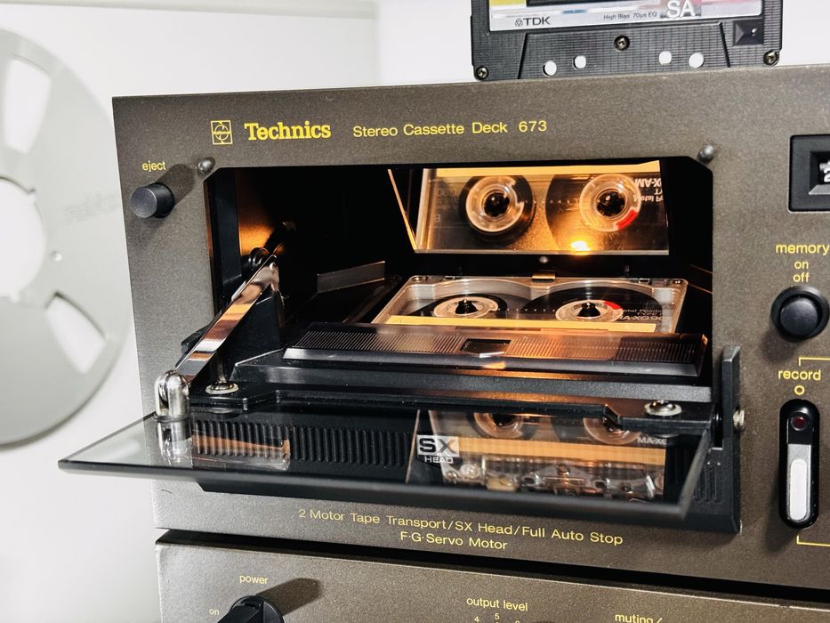 Linie TECHNICS din epoca de aur-amplificator+tuner SU+ST8080,deck 673
