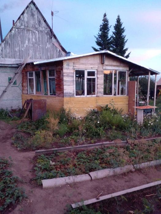 Продам дачу за пос. Металлург