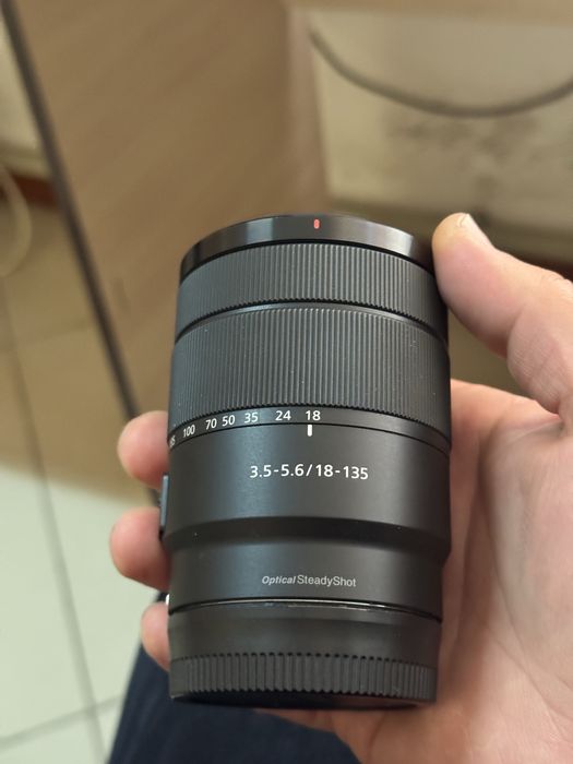 Sony E 18-135 mm 3.5/5.6