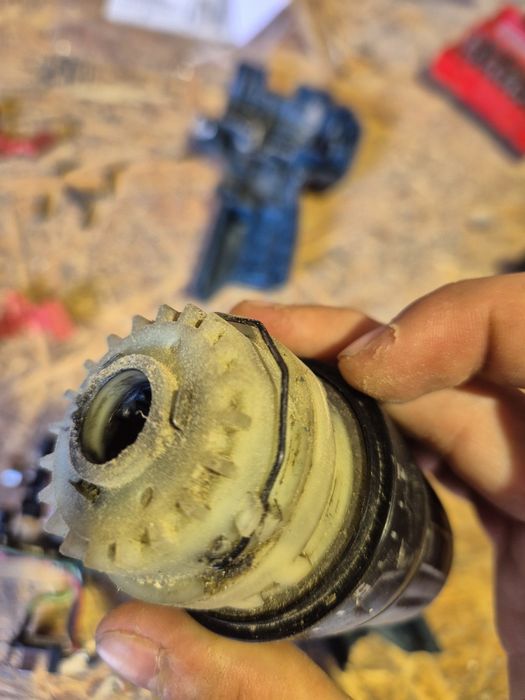 Reparatii si Curățare scule (Bosch, Makita, Dewalt,Milwaukee, etc.)