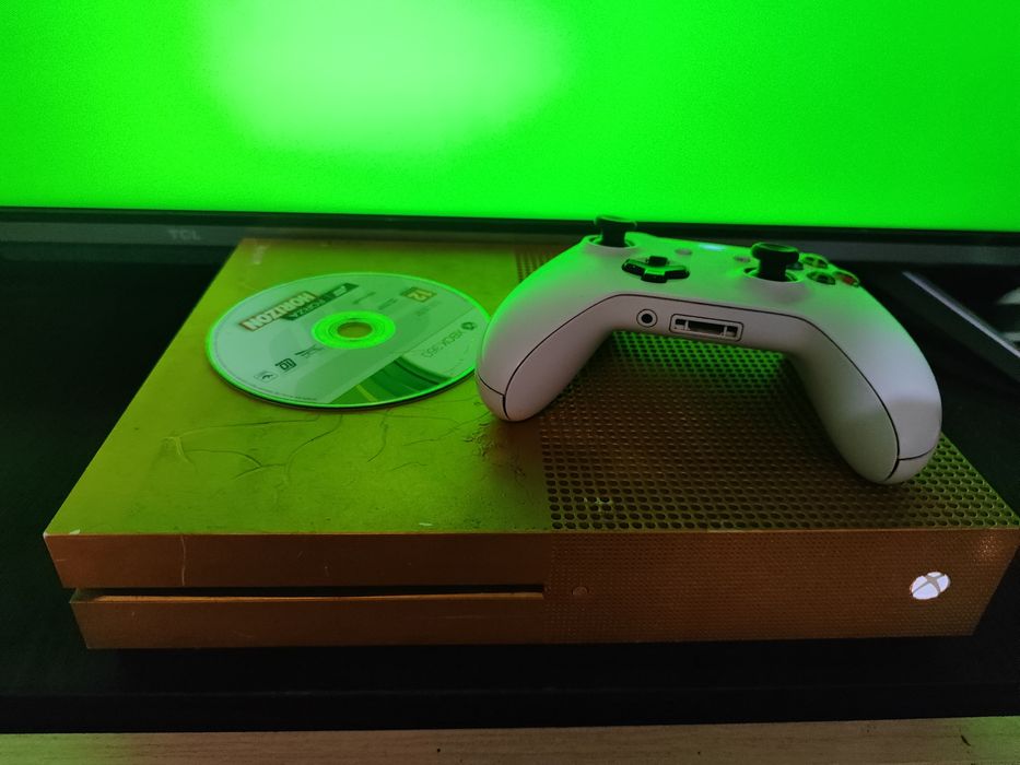 XBOX ONE S 1 джойстик