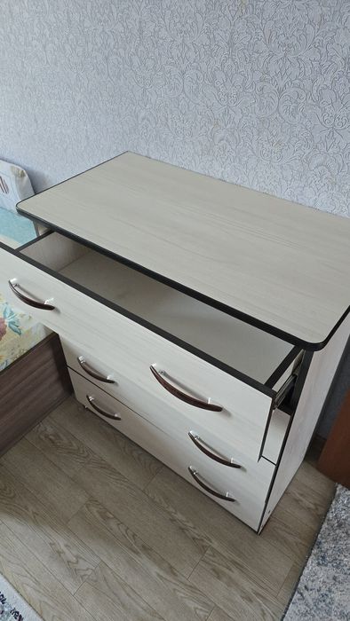Продам комод б/у