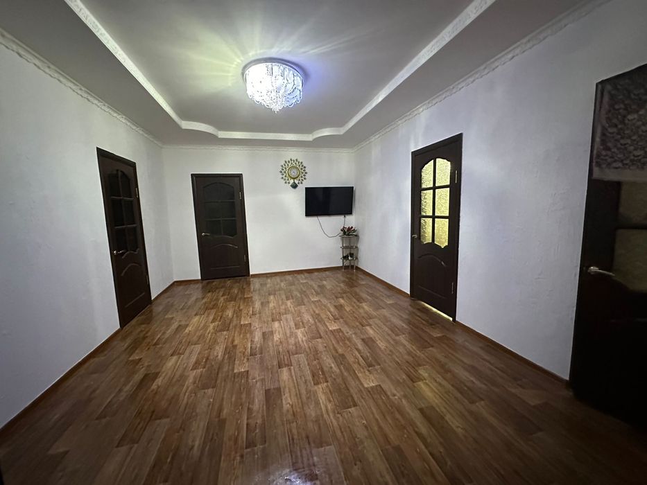 Срочно продам дом 13×14,есть торг