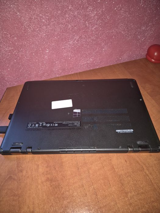 Vand Laptop Yoga  S1
