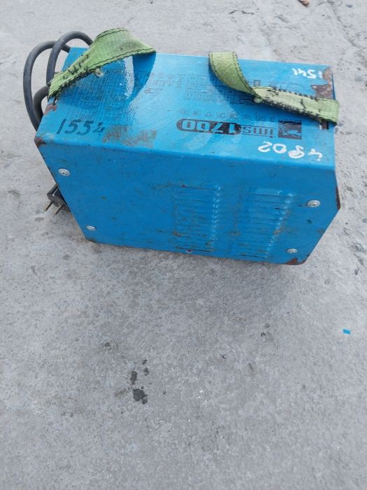 Сварка аппарати сотилади