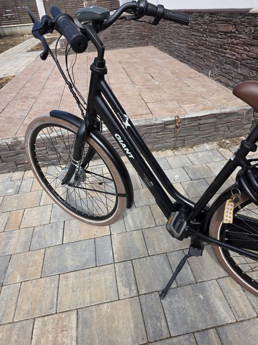 Biciclete electrice diferite modele .