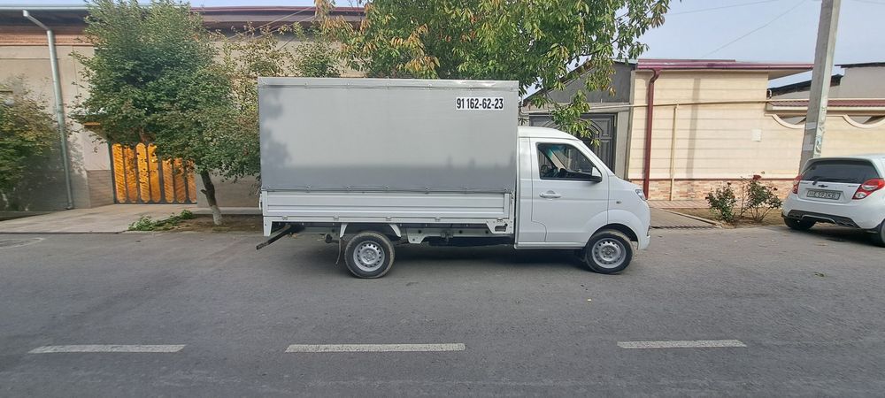 SHINERAY T 30 Yuk Avtomobil