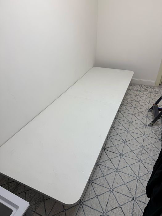 Стол для зал новый