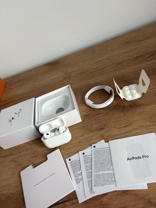airpods pro 2.