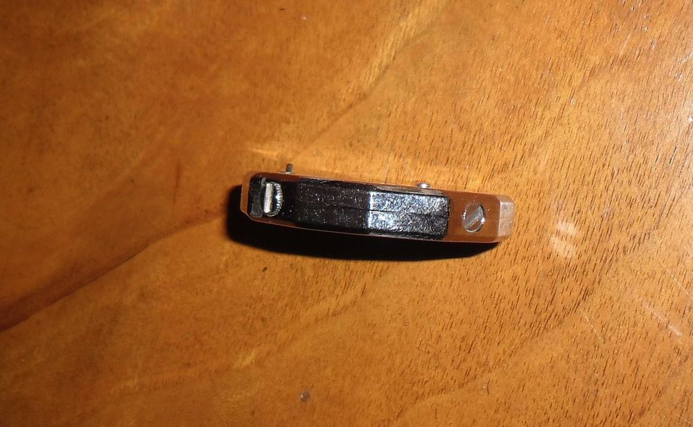 Vand bricheta - anii 1970, cu benzina si cremene