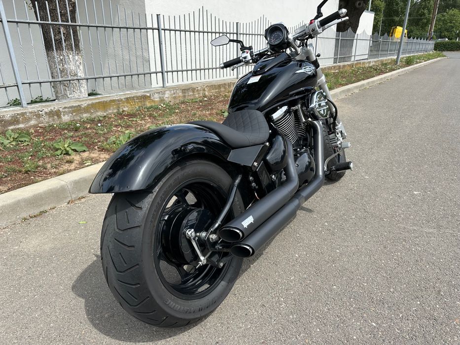 Suzuki Intruder m800 BOBBER
