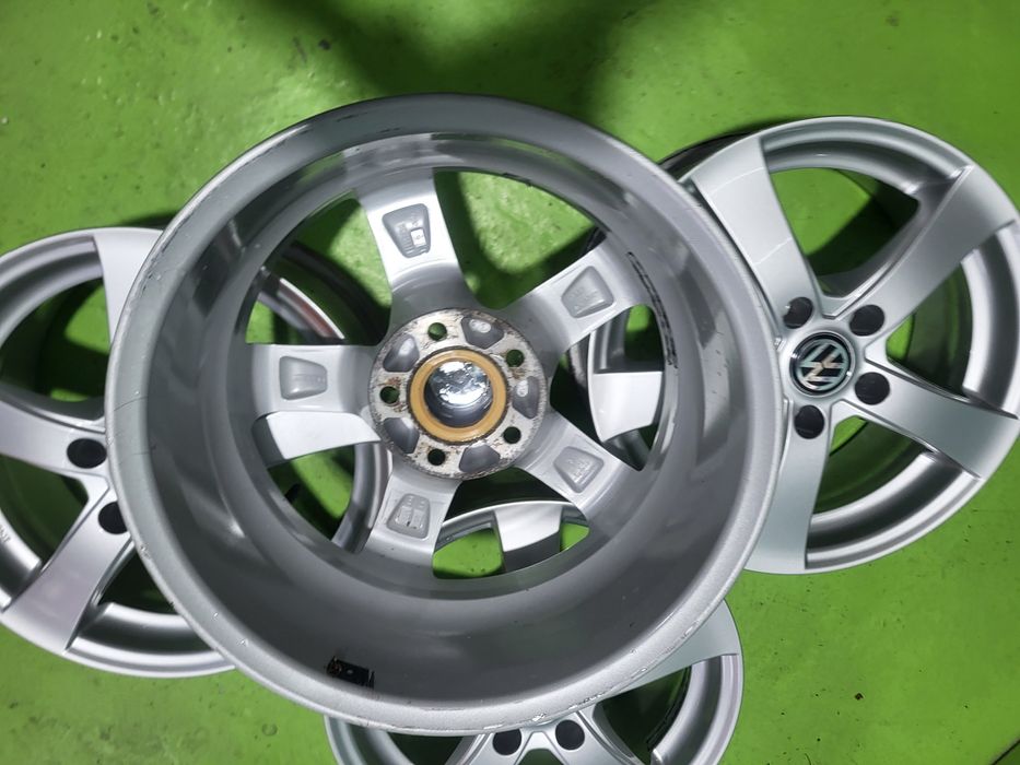 16 5x112 Vw Passat Touran Caddy Skoda Audi 5х112