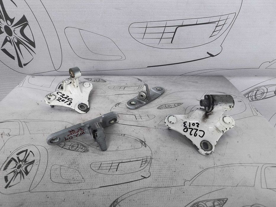 Balamale Ușă Dreapta Față Mercedes-Benz C-Class W204 2013 / 2007-2014 Cod OEM A2047202037 (5B2)