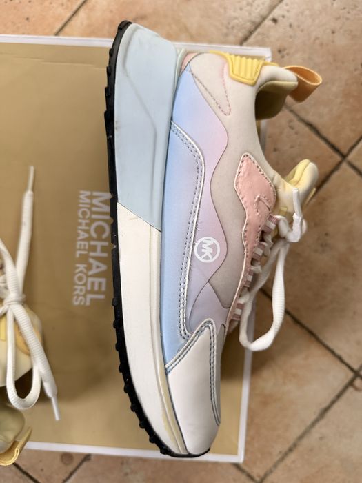 Цветни свежи маратонки Michael kors пъстри