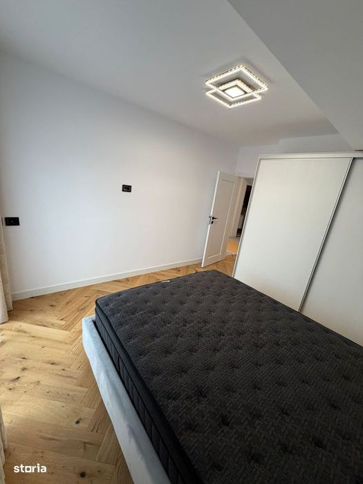 Decomandat 3 camere  Apartament De Lux Ultra Central Bloc Nou