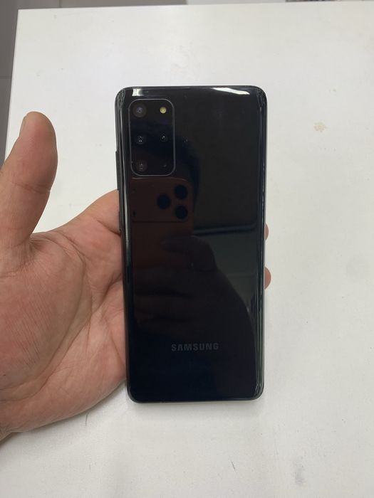 Samsung S20 Plus (128GB) в идеальном состояний