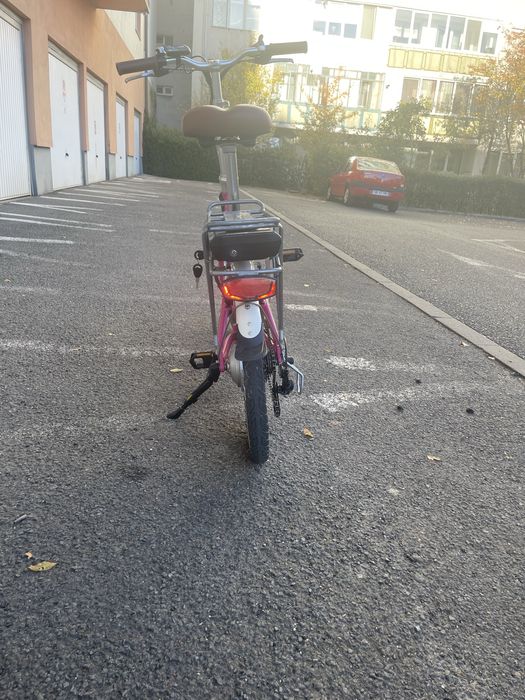 Bicicleta asistata electric