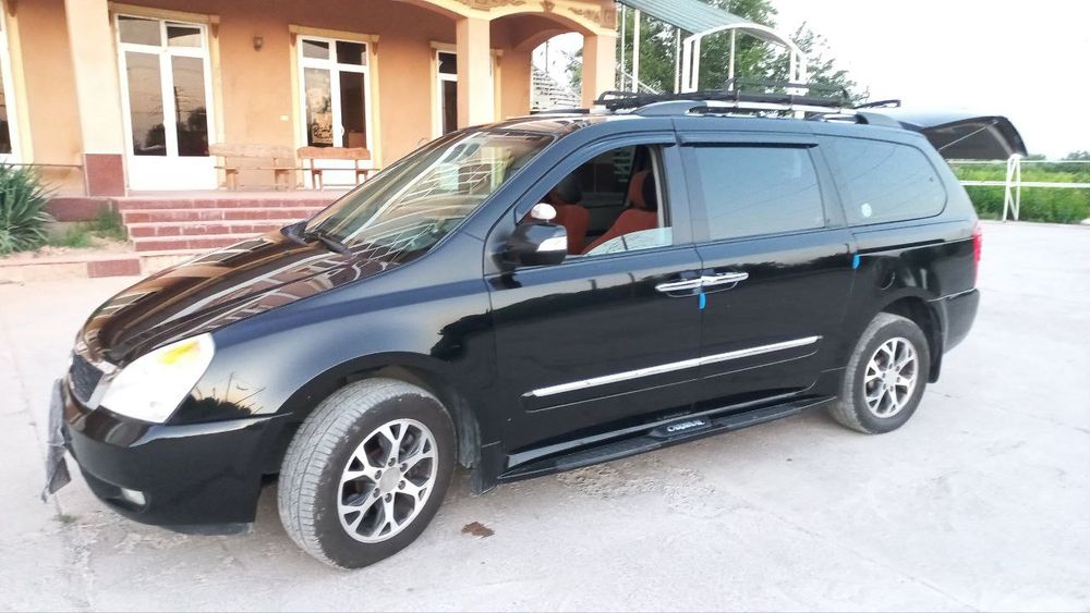 Kia carnival. 2011-yil.  4ta yangi balon.