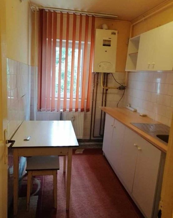 Proprietar vand apartament cu o camera
