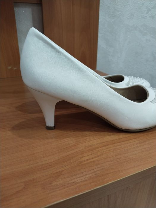Продам туфли. 38 р