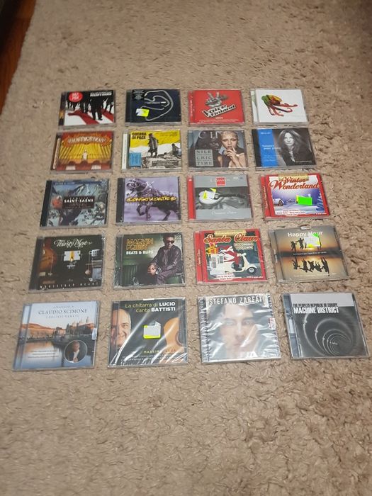 Cd'uri muzica sigilate