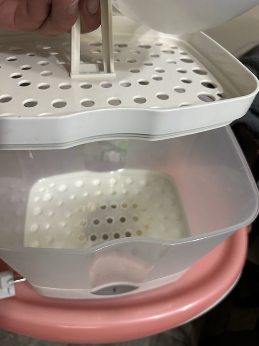 Електрически стерилизатор 2в1 Chicco