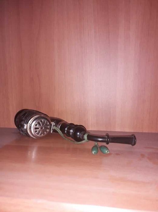Pipa  veche    .