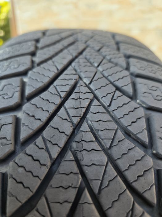 Продавам ОРИГИНАЛНИ Джанти+гуми 15 ' цола 5x112 57,1 Audi a4,a6,a8 Pasat 4,5. 6 1/2J ET38 DEZENT