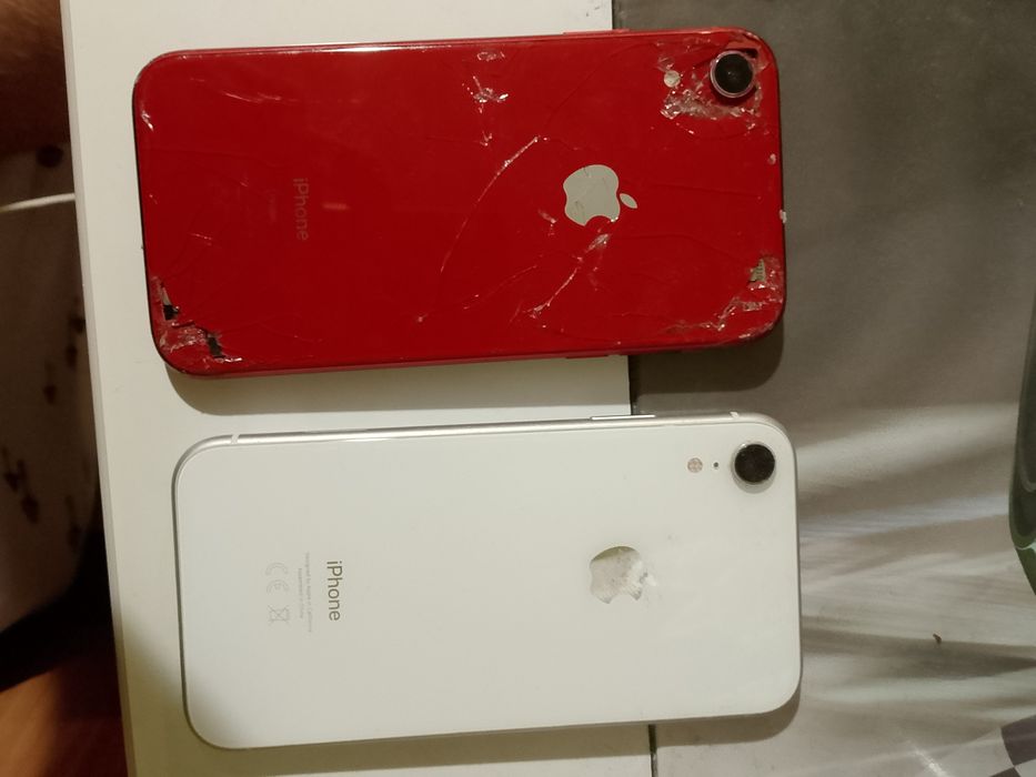 iPhone Xr  развален