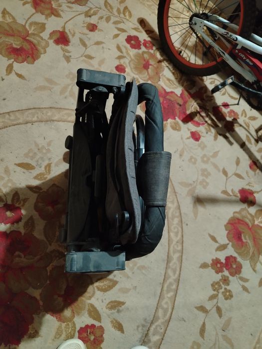 Продаю коляска  состояние хорошо