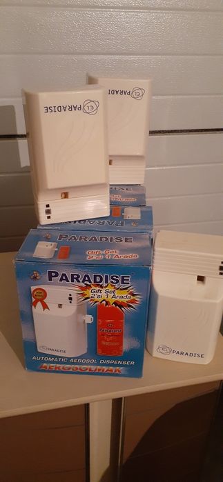 Диспенсер для салфетки