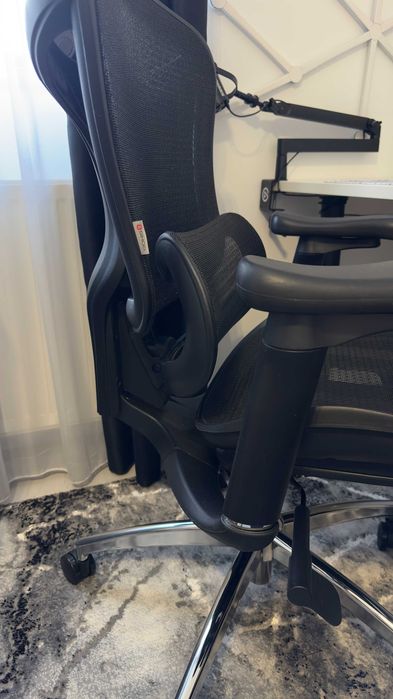 Scaun ergonomic Sihoo Doro C300, negru, în stare perfectă Birou & Gaming
