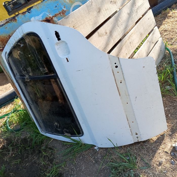 Двери на Гольф 3 Фольксваген