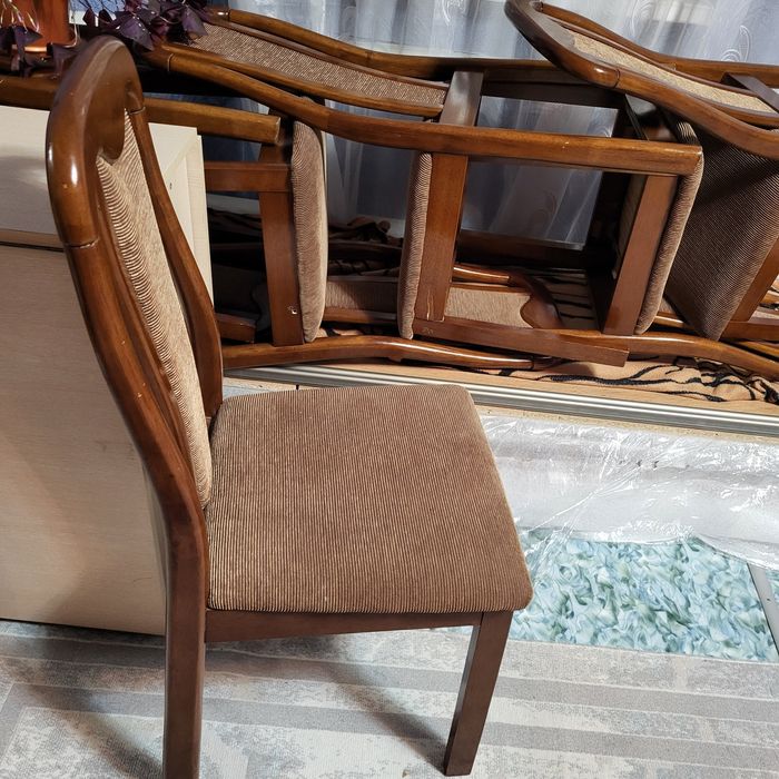 Продам стулья бу