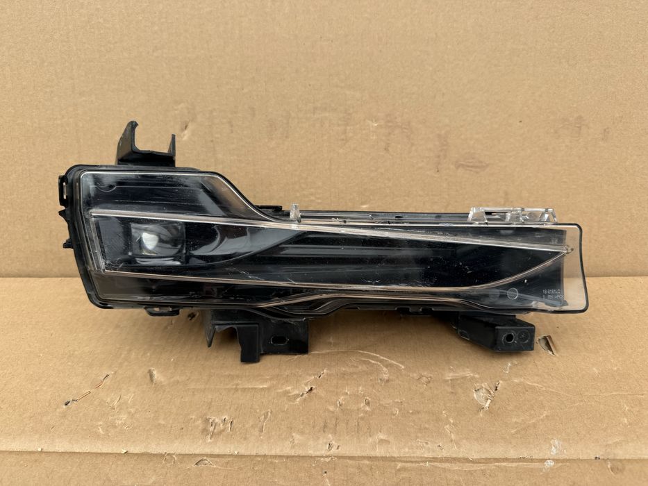 Халоген Tesla Model Y | 2021