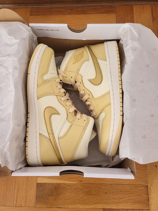 Nike Air Jordan 1 Mid se