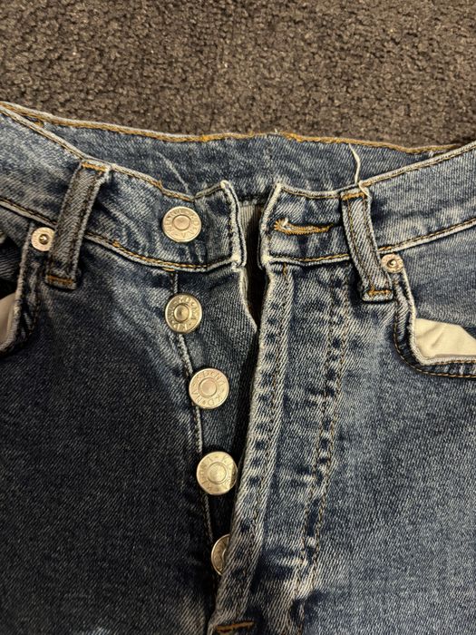 Дамски дънки.