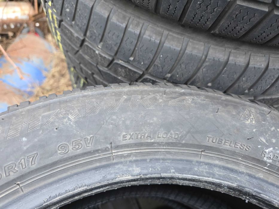 2бр Зимни гуми 205 55 17 - Firestone