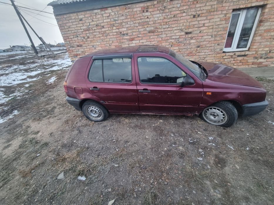 Продаи либо обменяю гольф 3