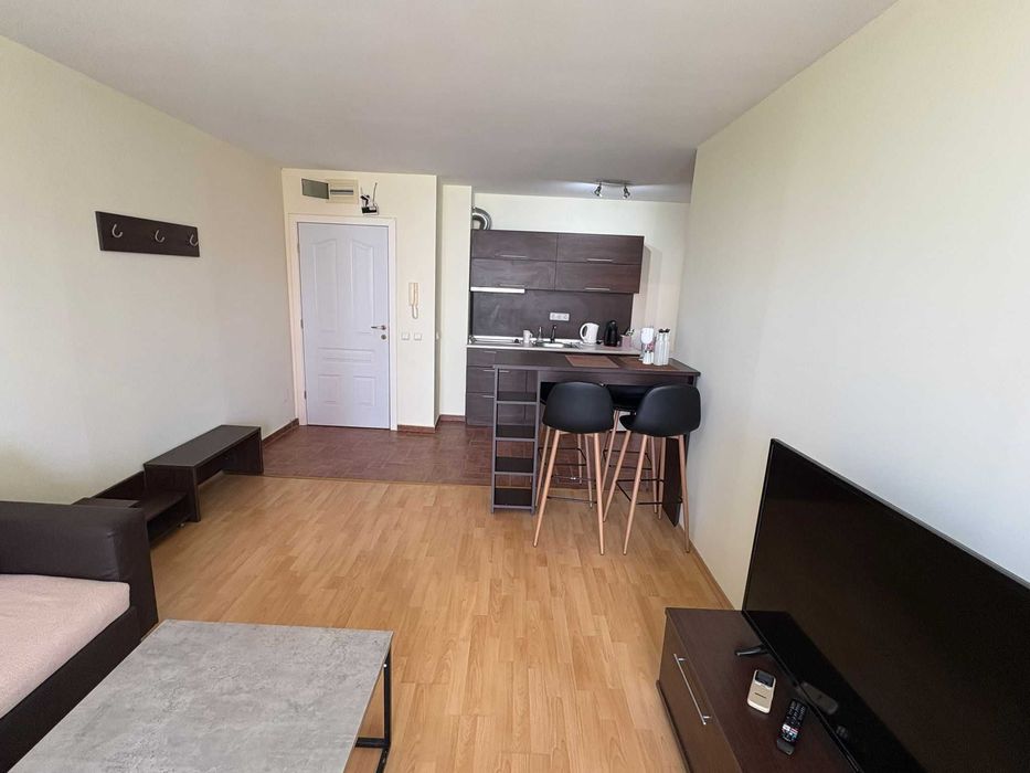 Продава се Двустаен апартамент в Свети Влас - 70 кв.м за 685 €/кв.м - Снимка #4