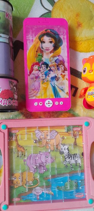 Игрушки все за 1000 тг