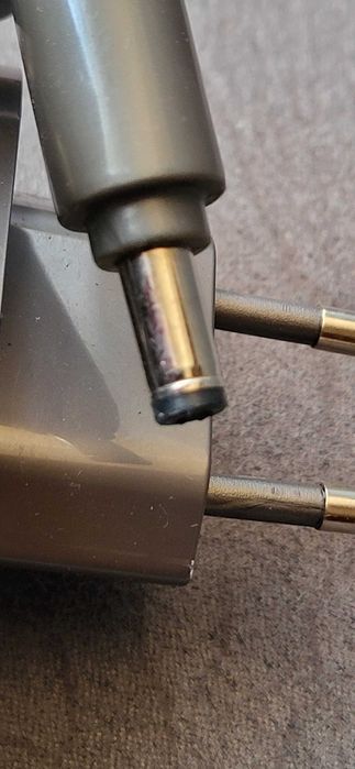 Dyson Incarcator pentru aspiratoare , 1.8m, 26.1V, model 205720