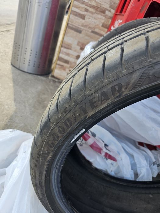Летни гуми 245 /35 R 20 GOODYEAR