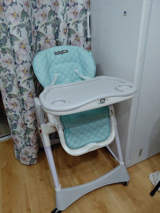 Продам Детский стульчик для кормления